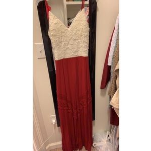 Boutique maxi dress burgundy/white
